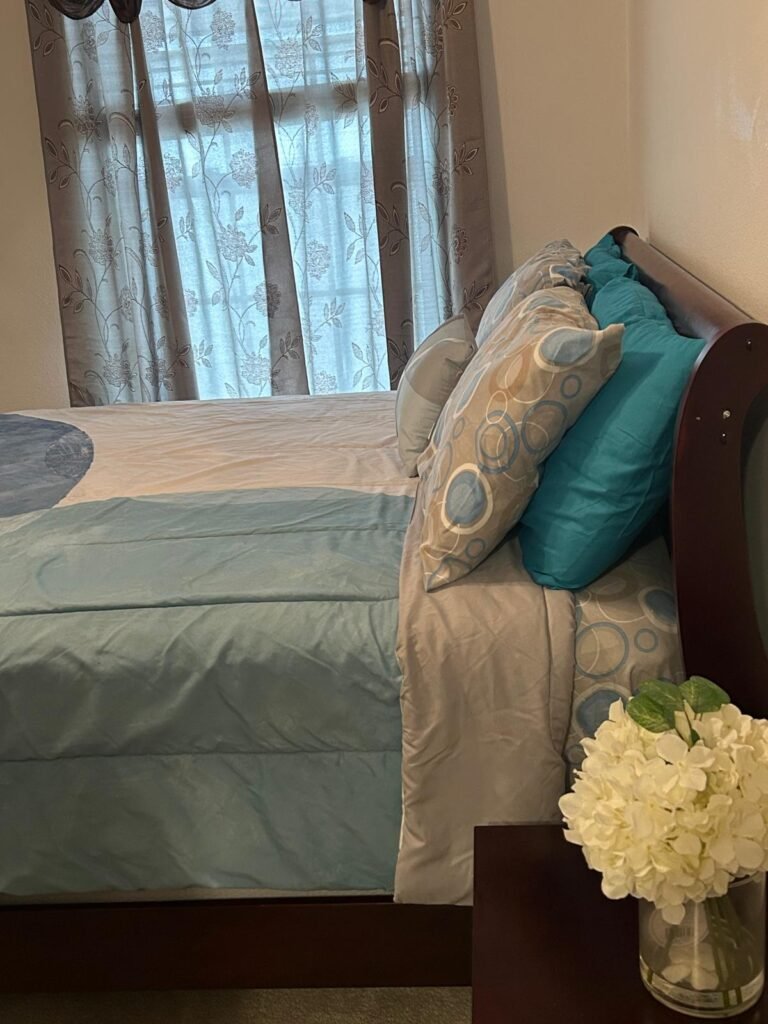 davenport bedroom2